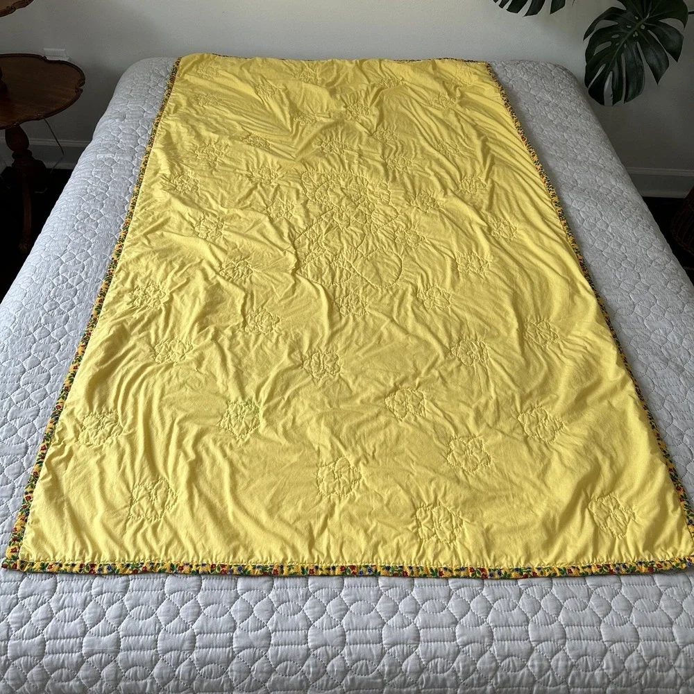 Vintage Disney Pinocchio Yellow Handmade Flower Bedding Blanket Quilt Toddler
